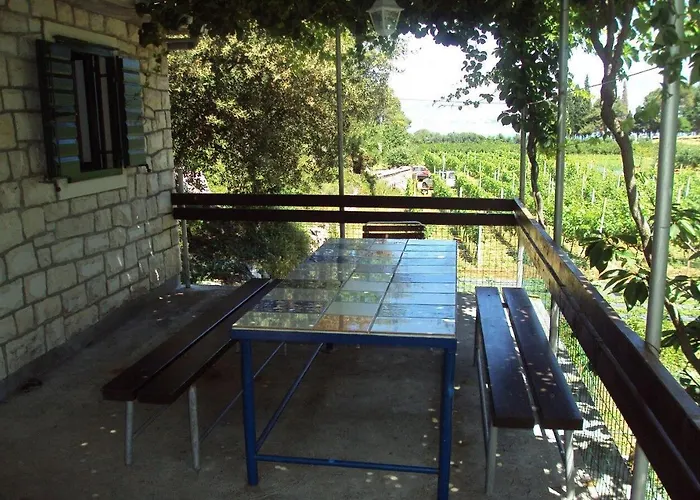 House Lidija Ferienhaus *